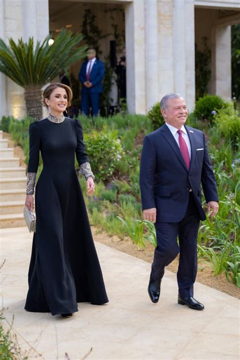 queen rania dior dress price|Queen Rania wedding.